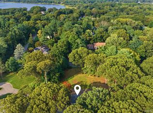 34 Old Field Rd, Setauket, NY 11733