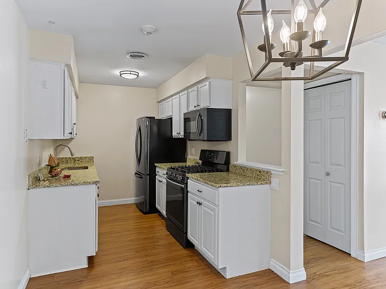 44435 Savery Dr #137 — Photo 4
