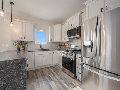 22922-22924 W 72nd Ter, Lenexa, KS, 66227