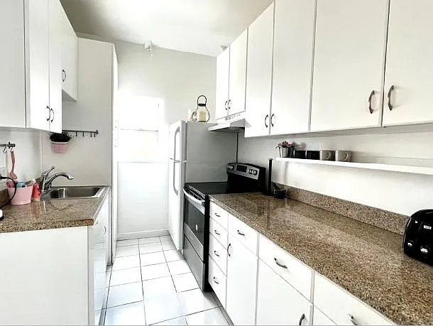 132 S Bedford Dr #207 — Photo 12