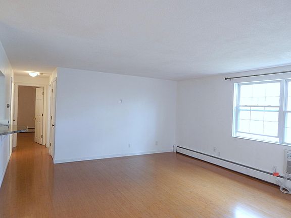 2nd image of 9 Tara Dr #8A