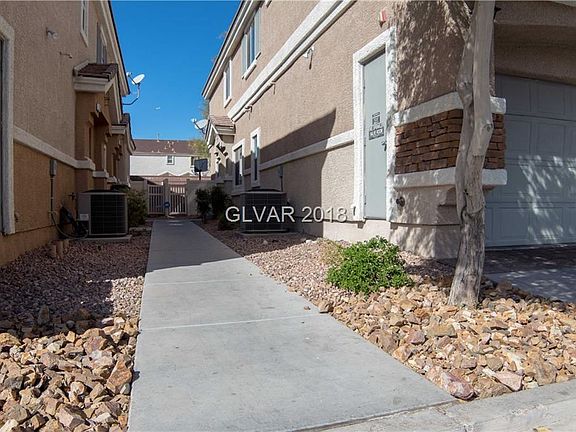 3rd image of 5540 High Wager Way Unit 103