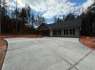 1044 Rider Rd, Dawsonville, GA 30534