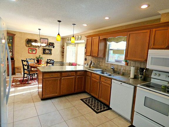4th image of 13545 Pachuco Ct