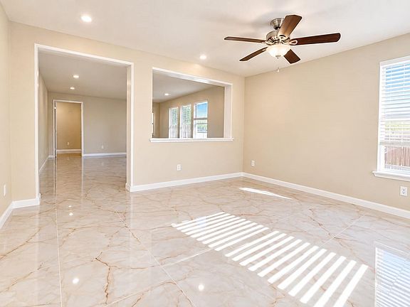 5th image of 19603 Rippling Brook Ln