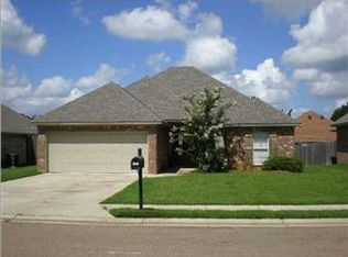 806 Windlass Cv, Brandon, MS 39047