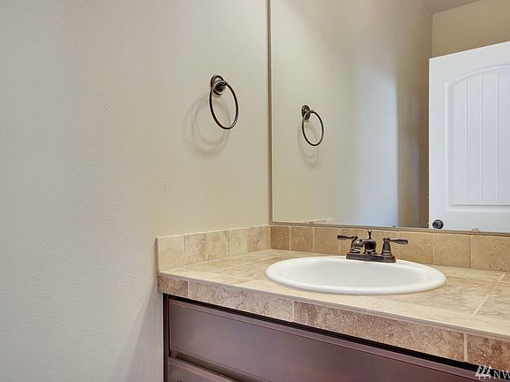 4th image of 18416 11th Avenue Ct E