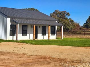 395 Windy Hill Ln, Springtown, TX 76082