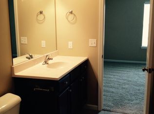 122 Oak St, Columbia, MO 65203