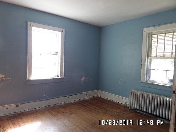5th image of 1533 Aspen St NW