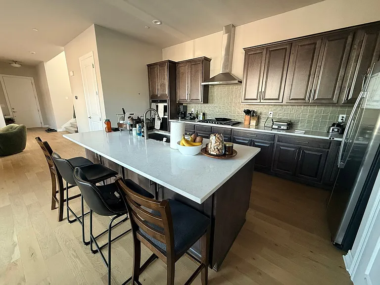 965 Promenade Dr — Photo 3