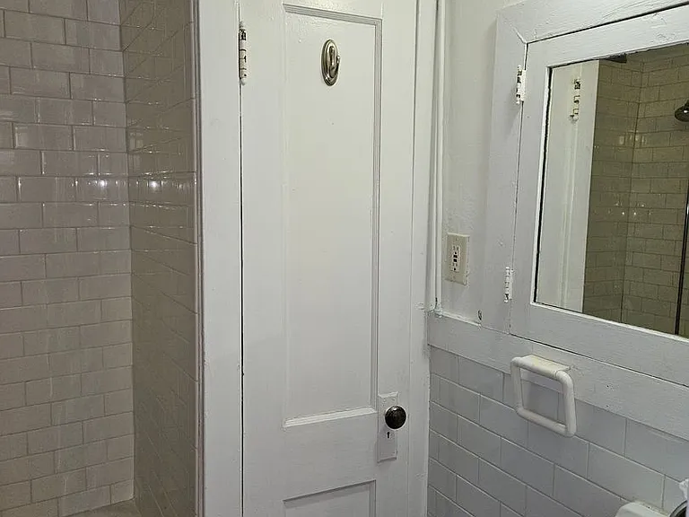 1118 N Pennsylvania St — Photo 17