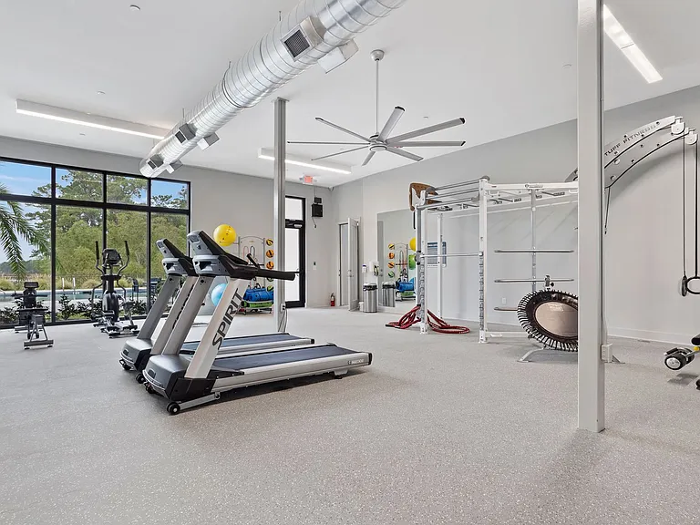 2501 Bienville Blvd #233 — Photo 4