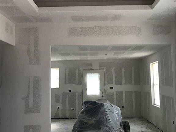 3rd image of 1002 W Orange Ave