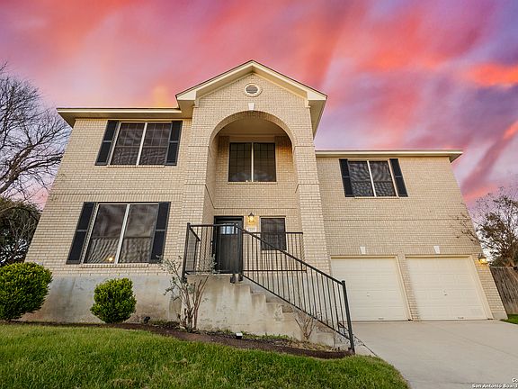 3rd image of 1507 Crescent Pl