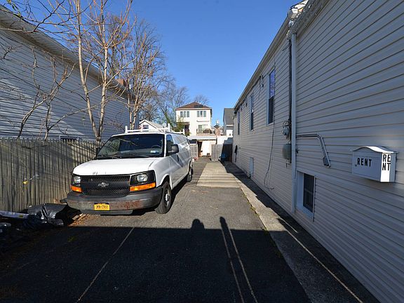 2nd image of 603 Midland Ave