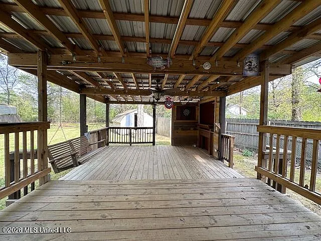 4 bed, 1.5 bath, 1578 sqft, $1,750 — Photo 3