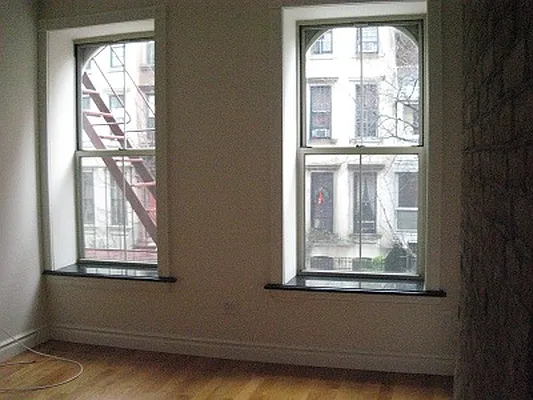 Rented by Irvine Realty Group | media 19