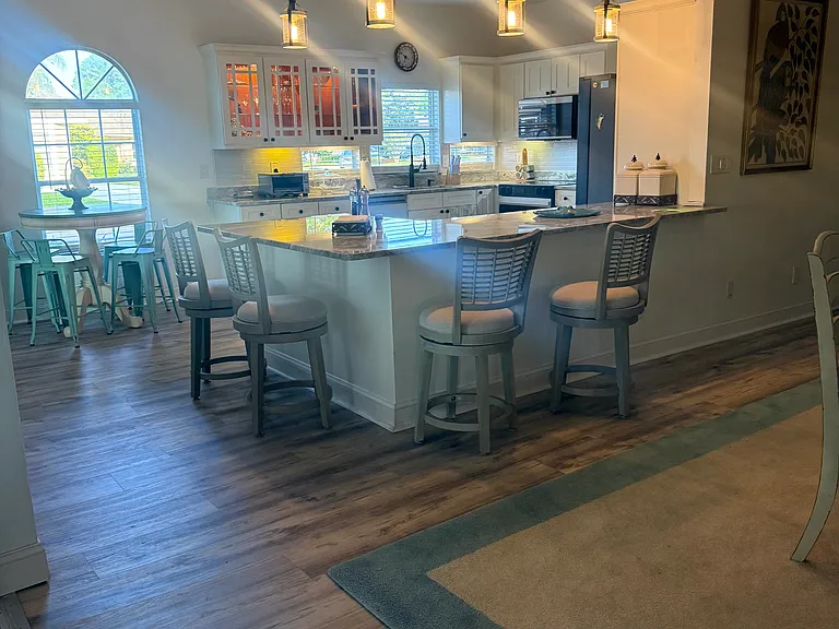 320 Garden Grove Pkwy — Photo 22