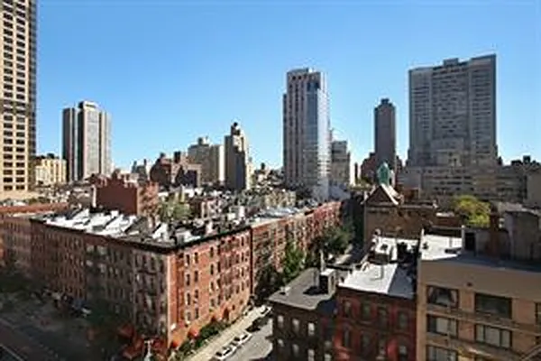 Sold by Douglas Elliman | media 4