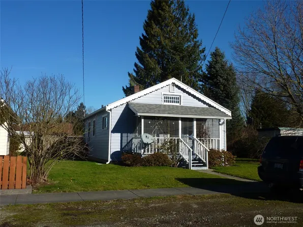 312 2nd Street, Sumas, WA 98295