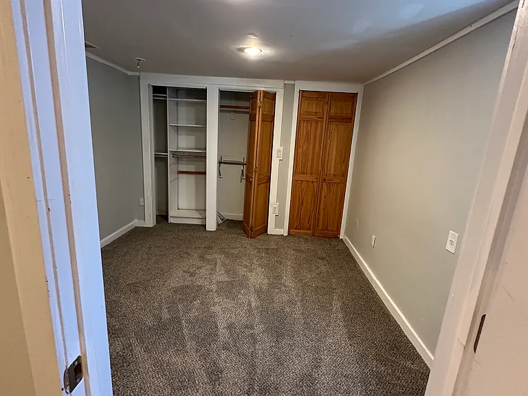 183 Grove St — Photo 15