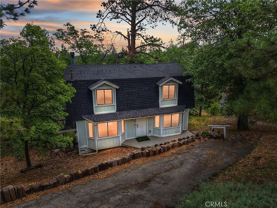 1st image of 716 Villa Grove Ave