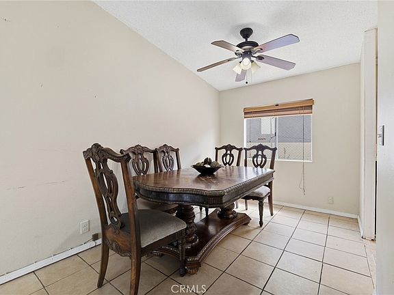 3rd image of 29667 Cromwell Ave