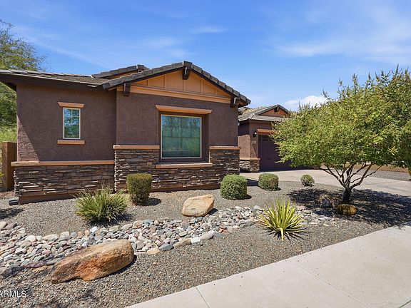 2nd image of 1328 W CAVEDALE Drive