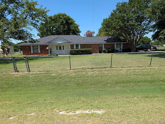 4th image of 125 Hollie Dr