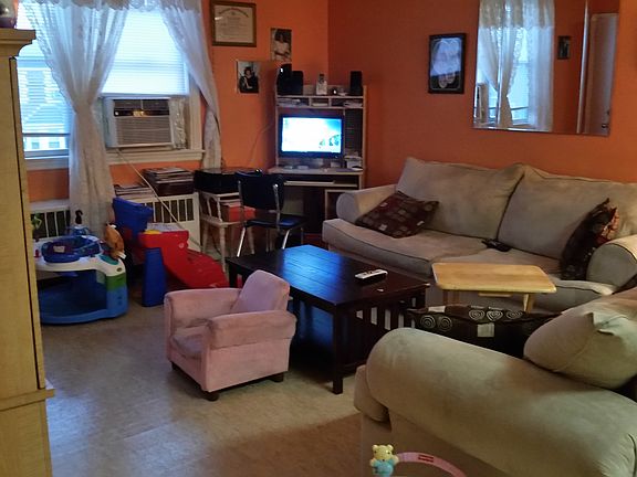 3rd image of 6158 Mulberry St