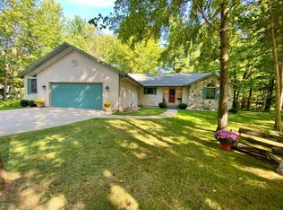 6844 Beechnut Ct, Stanwood, MI
