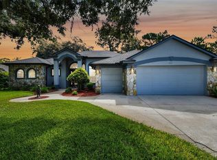 213 Hazeltine Dr, Debary, FL 32713