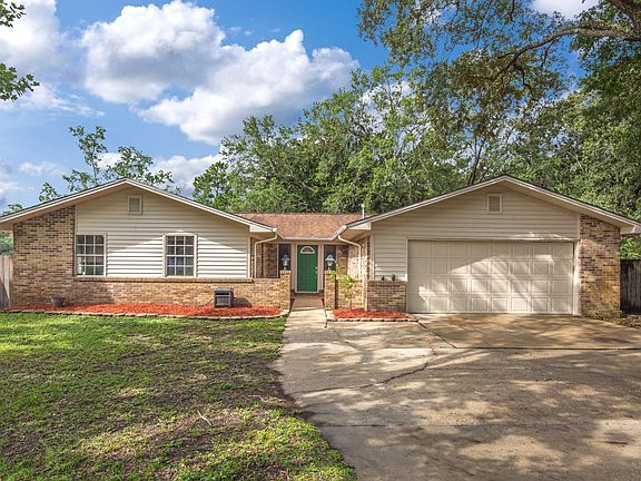 2nd image of 612 Bayou Ln