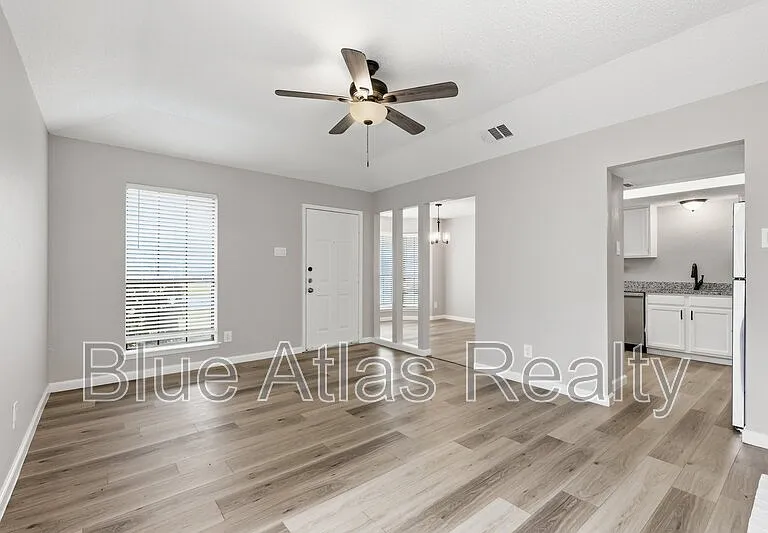 2601 Stanford St #B — Photo 4