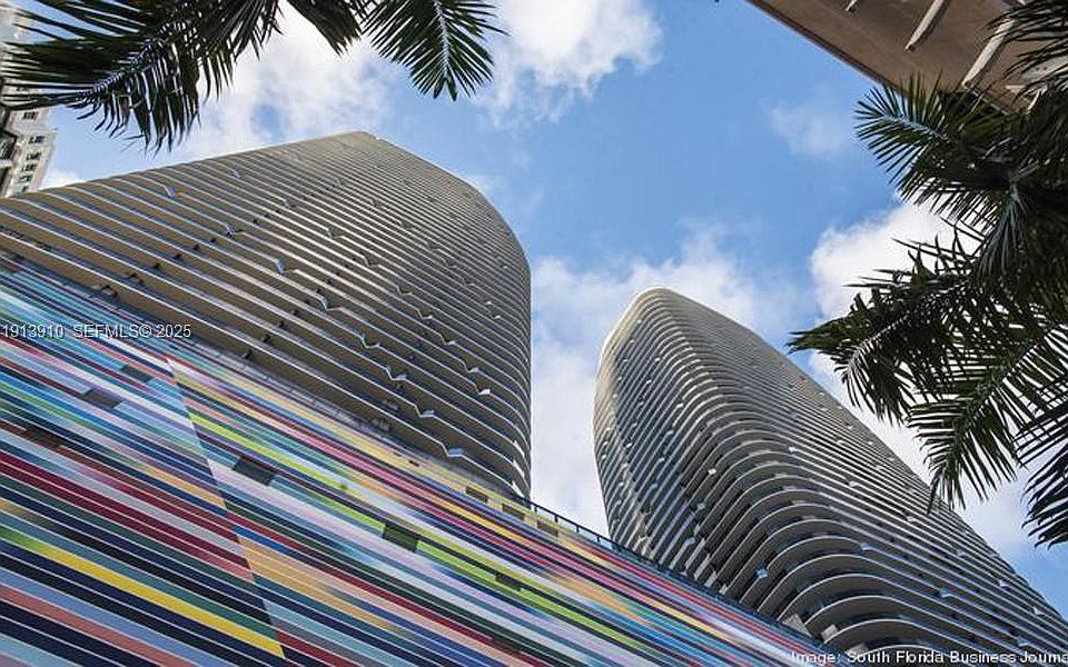 1st image of 45 SW 9th St #18