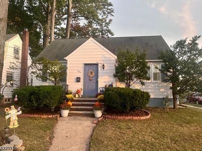 740 E 2nd Ave, Roselle, NJ, 07203