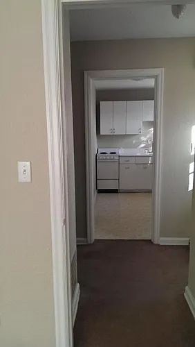 711 N College Ave #10 Photo 1