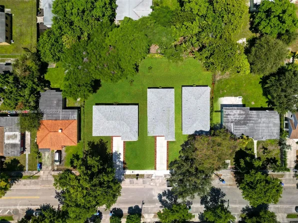 933 NW 50th St, Miami, FL 33127