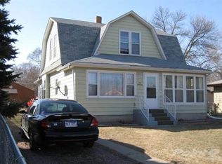219 S Montana St, Mitchell, SD 57301