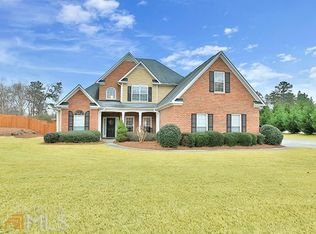 110 Sunderland Cir, Fayetteville, GA 30215