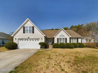 111 Clearbrook Way, New Bern, NC 28562