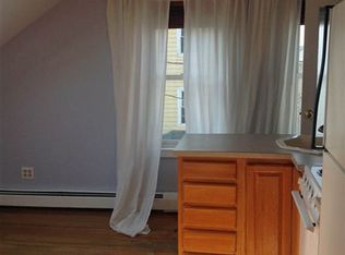 22 Armstrong Ave FL 3, Providence, RI 02903