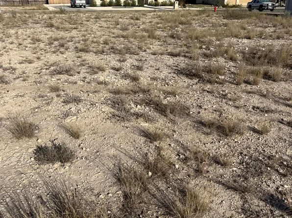 404 Rolling Ridge, Del Rio, TX 78840