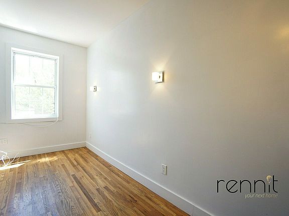 4th image of 431 Quincy St #3A