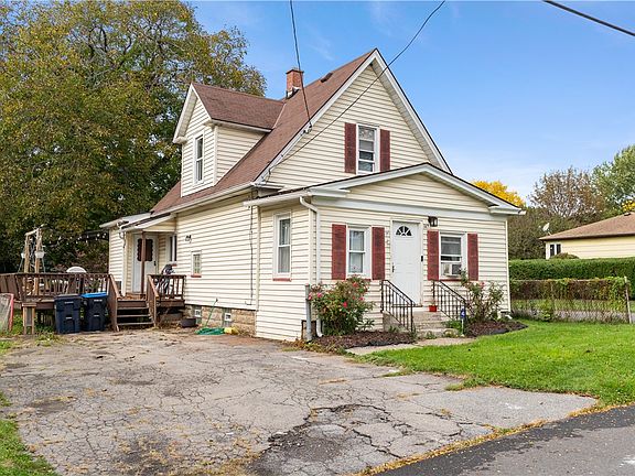 3rd image of 147 Clark Ave