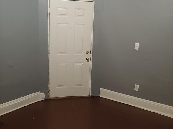 5th image of 616 E 117th St APT 1