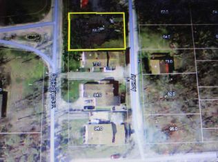 7338 N Tecumseh Rd, Walkerton, IN 46574