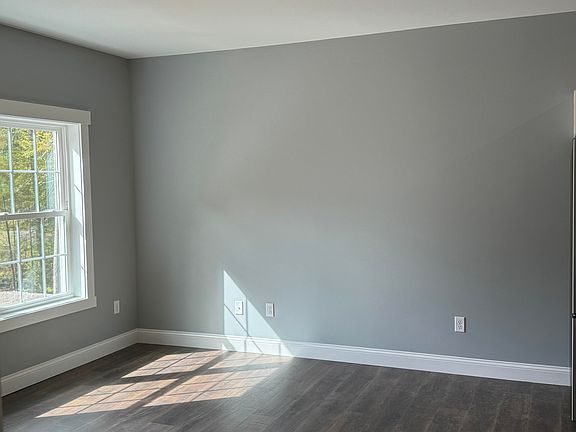 4th image of 88 Pease Hill Road