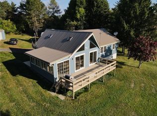 3879 Vine Rd, Penn Yan, NY 14527